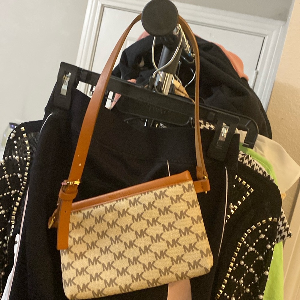 Micheal kors waist bag